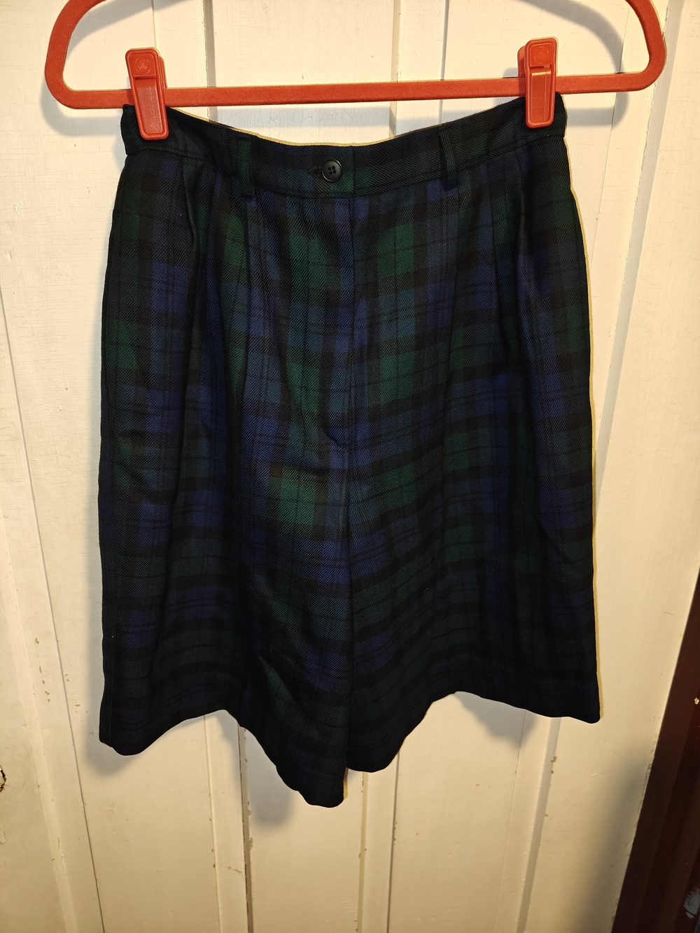 Pendleton Black & Green Plaid High waisted 100% Virgin Wool Shorts